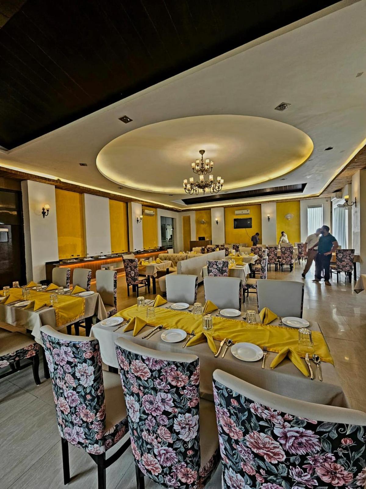 Corbett Tusker Trail Hotel Kashipur Exterior foto