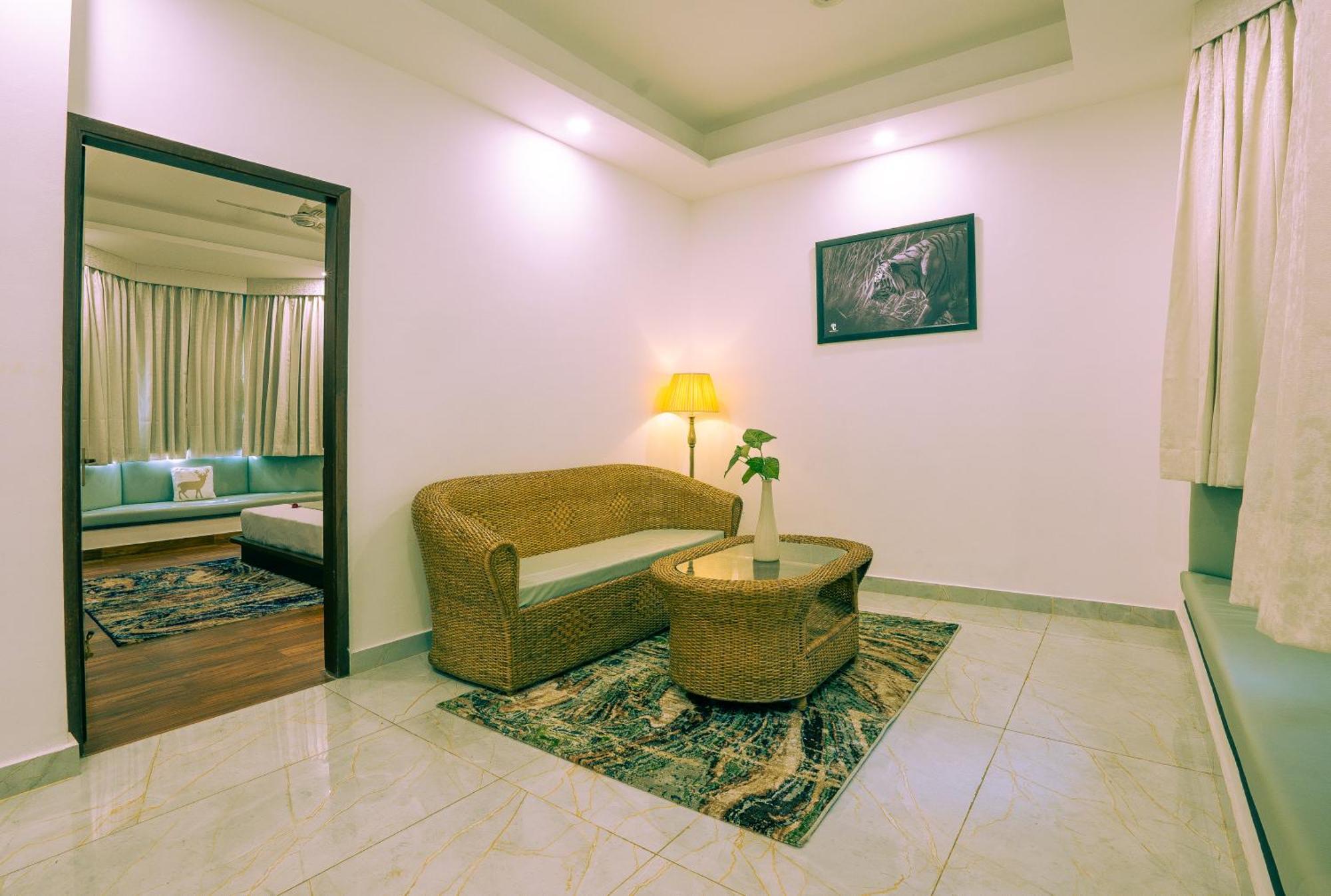 Corbett Tusker Trail Hotel Kashipur Exterior foto