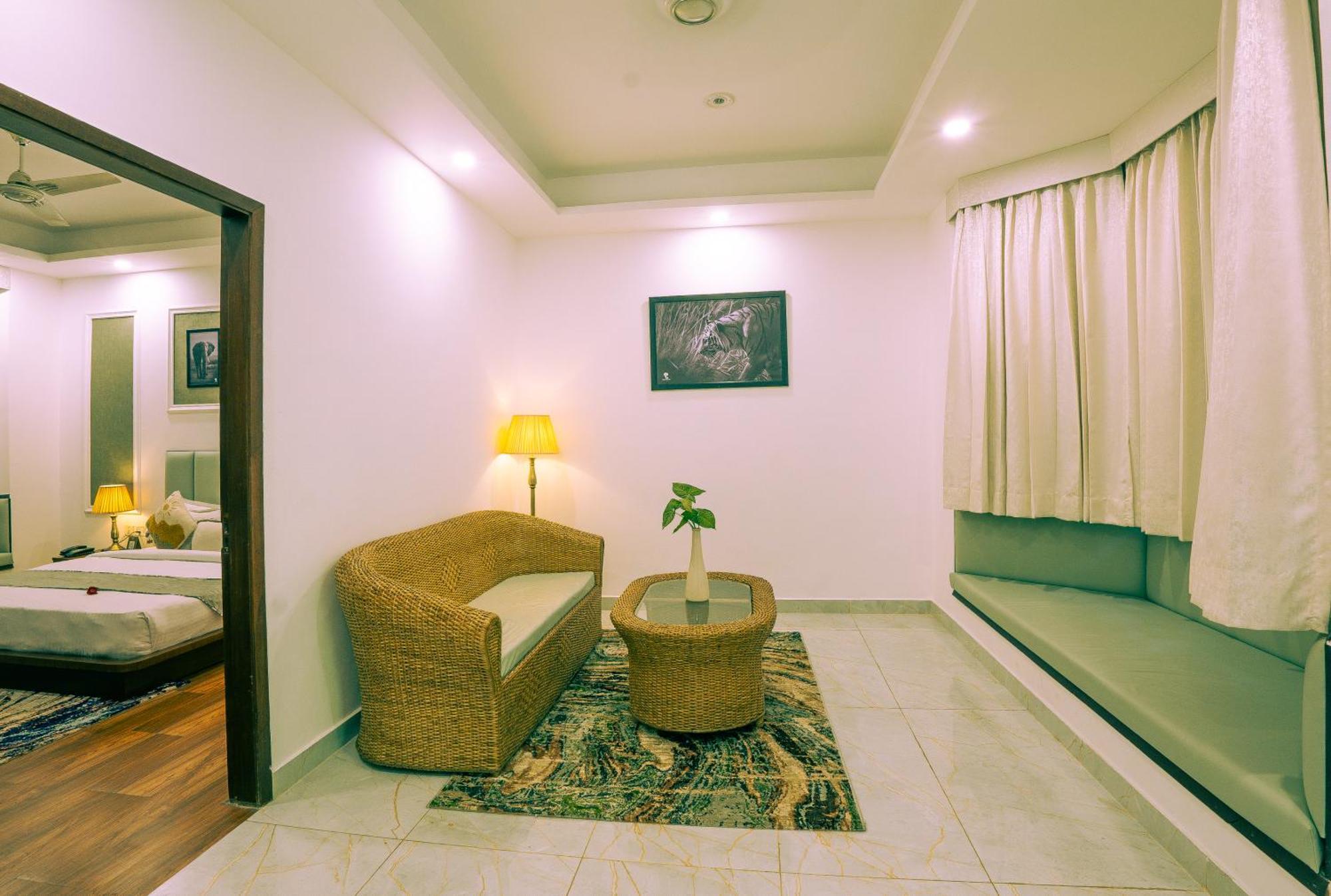 Corbett Tusker Trail Hotel Kashipur Exterior foto